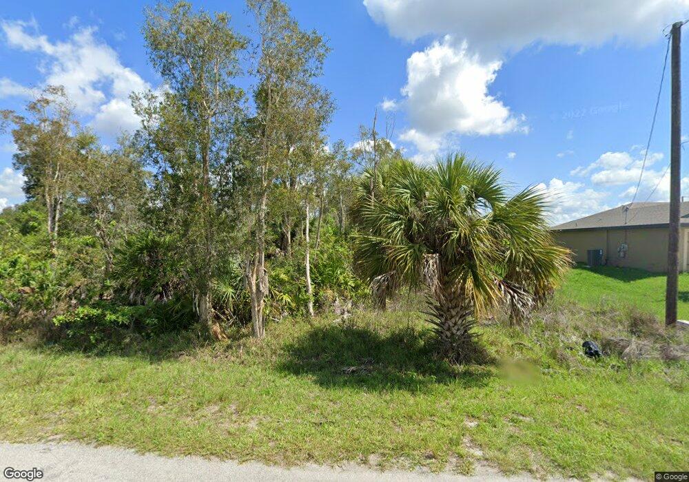 265 Lisette St unit 16, Fort Myers, FL 33913 - photo 1