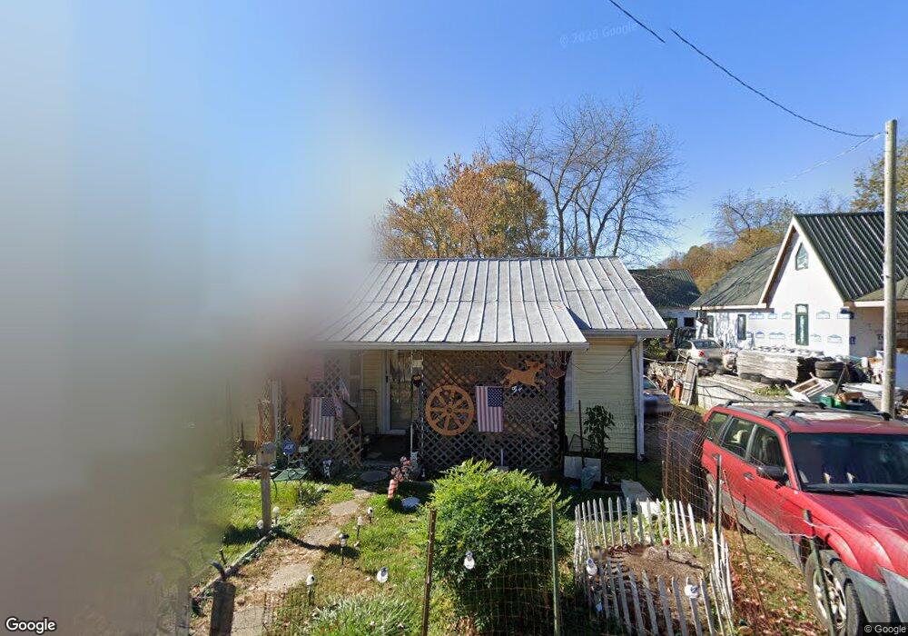 917 Hopson St, Johnson City, TN 37601 - photo 1