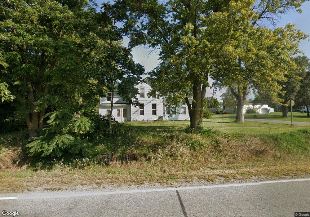 2702 Columbus St, Columbus City, IA 52737 - photo 1