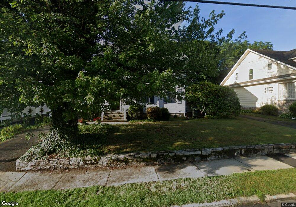 39 Leonard St, Stamford, CT 06906 - photo 1