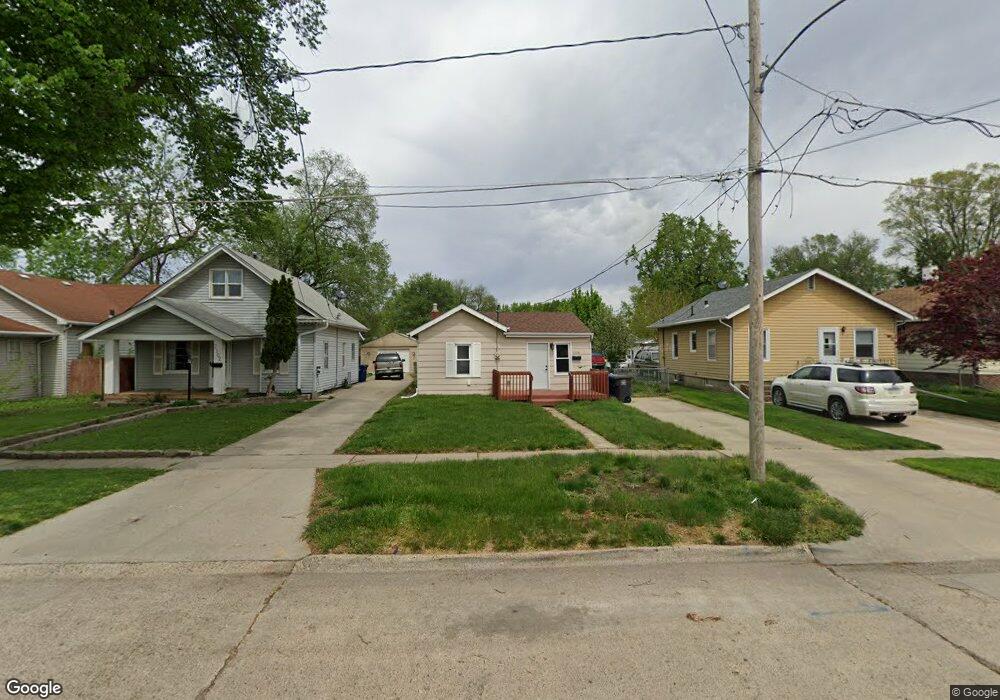 2104 Lyon St, Des Moines, IA 50317 - photo 1