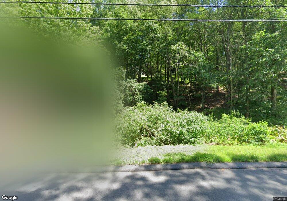 52 High St, Higganum, CT 06441 - photo 1