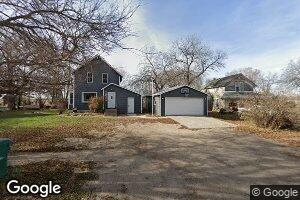 105 S 1st Ave, Woonsocket, SD 57385