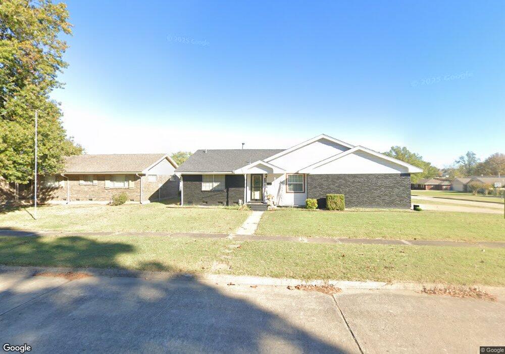1716 Louise Dr, McAlester, OK 74501 - photo 1