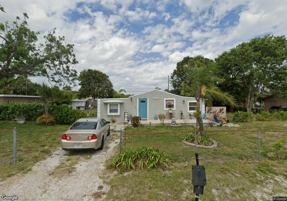 1185 Alto Rd, Lantana, FL 33462 - photo 1