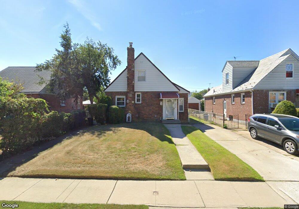 8046 247th St, Bellerose, NY 11426 - photo 1