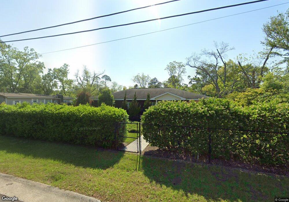 811 Coffee Ave S, Douglas, GA 31533 - photo 1