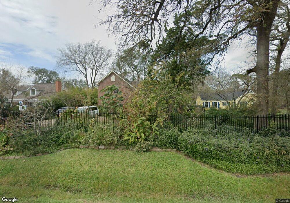 8181 River Dr, Houston, TX 77017 - photo 1