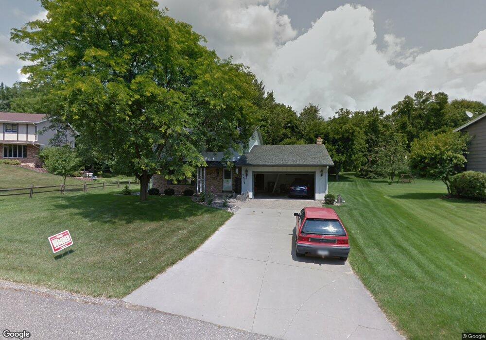 2511 Pine Cir, Hopkins, MN 55305 - photo 1