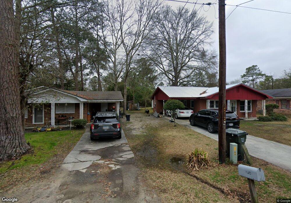 320 Cotton Ave, Metter, GA 30439 - photo 1