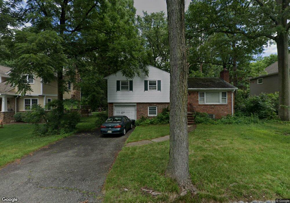 12 Walnut St, Chatham, NJ 07928 - photo 1