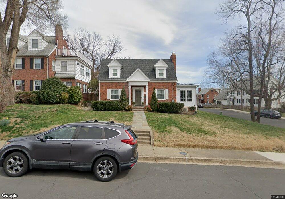 1901 N Nicholas St, Arlington, VA 22205 - photo 1