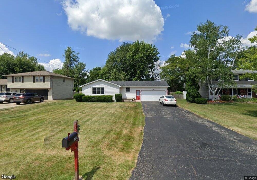 7264 Nickett Dr, North Tonawanda, NY 14120 - photo 1