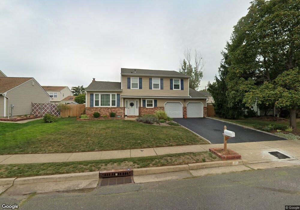 33 Mohawk Ave, Middlesex, NJ 08846 - photo 1