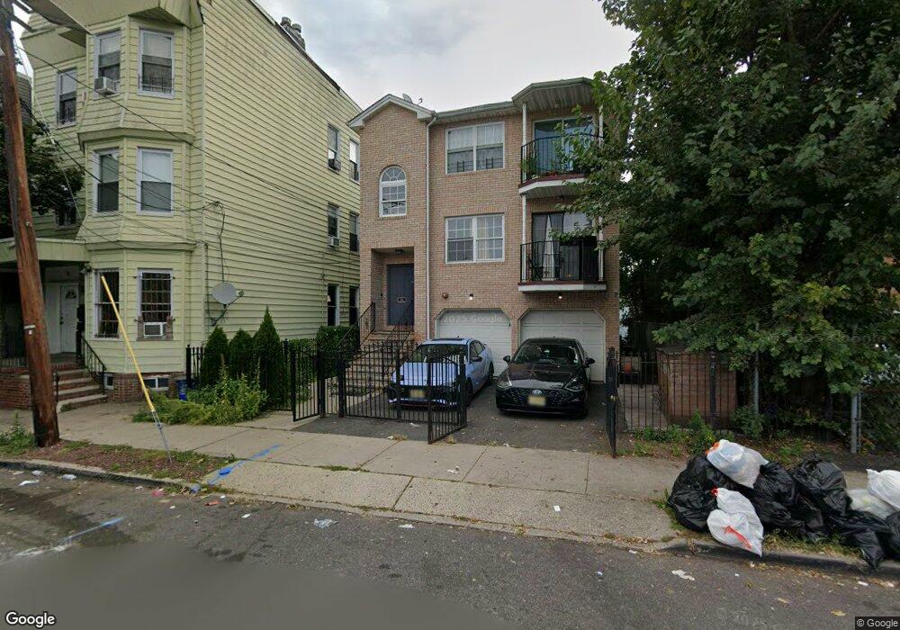 5 N 6th St unit 2, Newark, NJ 07107 - photo 1