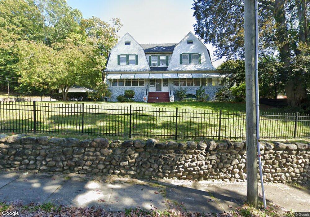 90 Tower Rd, Waterbury, CT 06710 - photo 1