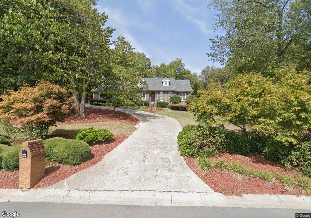 222 Caverns Dr NE, Calhoun, GA 30701 - photo 1