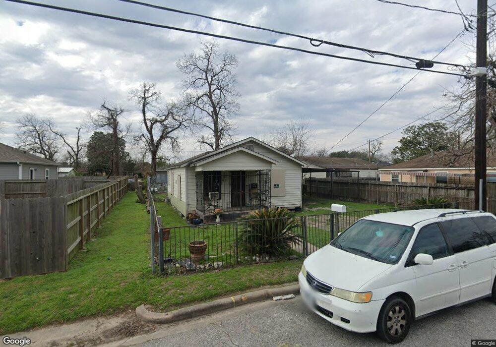 5517 Terry St, Houston, TX 77009 - photo 1