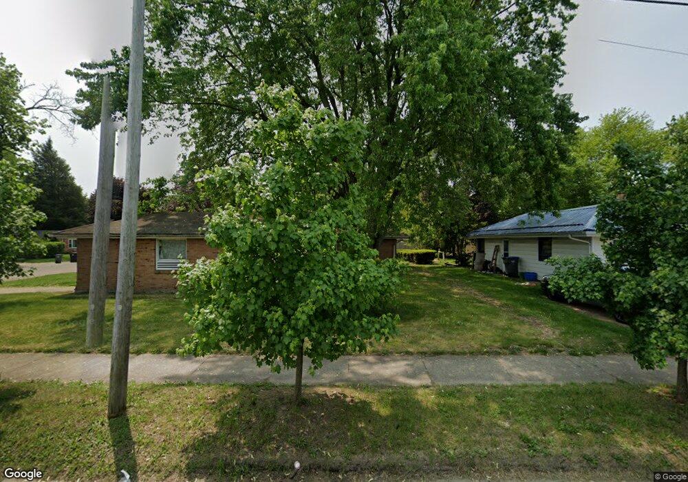 133 W Lusher Ave, Elkhart, IN 46517 - photo 1