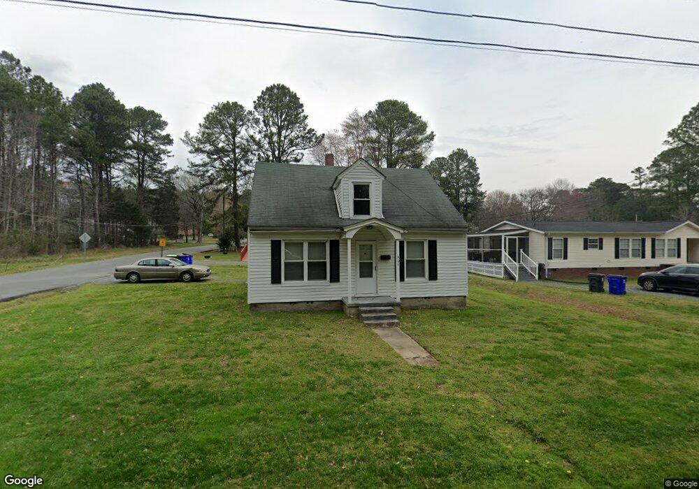 601 Siler St, Siler City, NC 27344 - photo 1