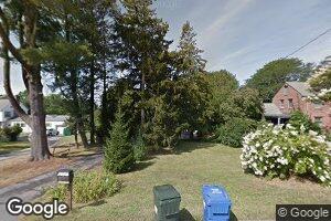 90 Starr Hill Rd, Groton, CT 06340