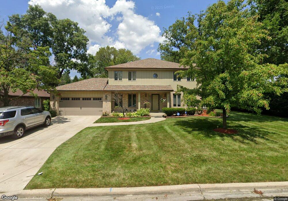 2504 Lawrence Ln, Homewood, IL 60430 - photo 1