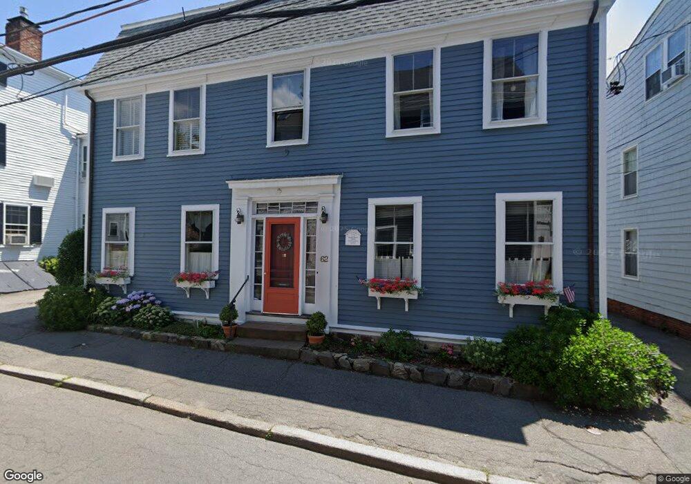 62 Washington St unit 3, Marblehead, MA 01945 - photo 1