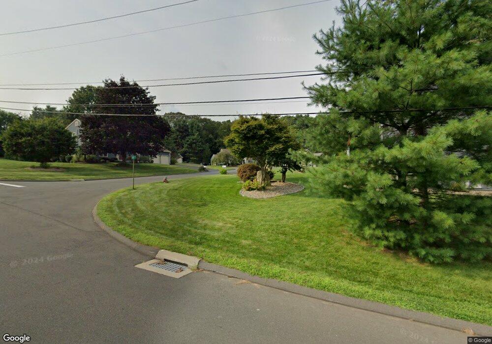 11 Shadow Ln, Cromwell, CT 06416 - photo 1