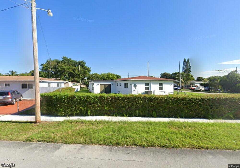 17721 Myrtle Lake Dr, Miami Gardens, FL 33056 - photo 1