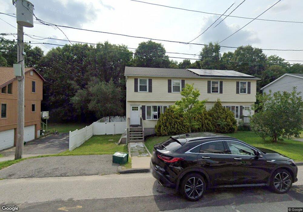 43 Dixfield St, Worcester, MA 01606 - photo 1