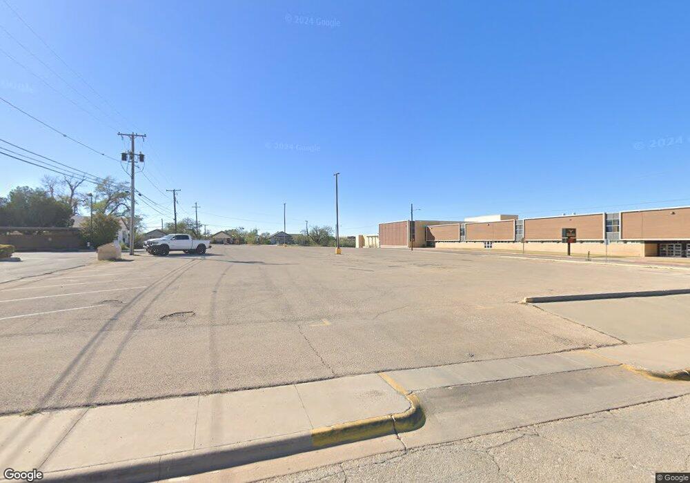 608 NE 11th St, Big Spring, TX 79720 - photo 1