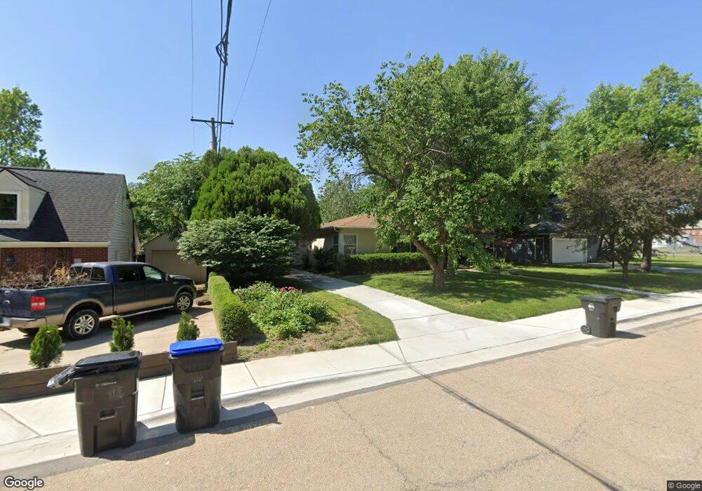 3217 SW 18th St, Topeka, KS 66604 - photo 1