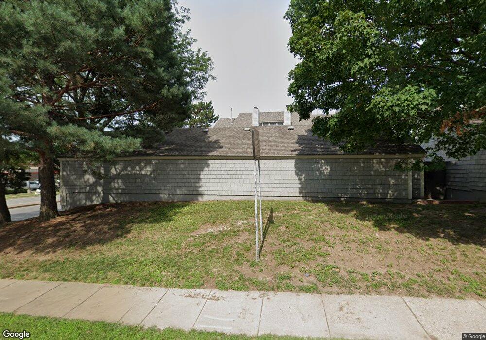 11903 W 58th Terrace unit J, Shawnee, KS 66216 - photo 1