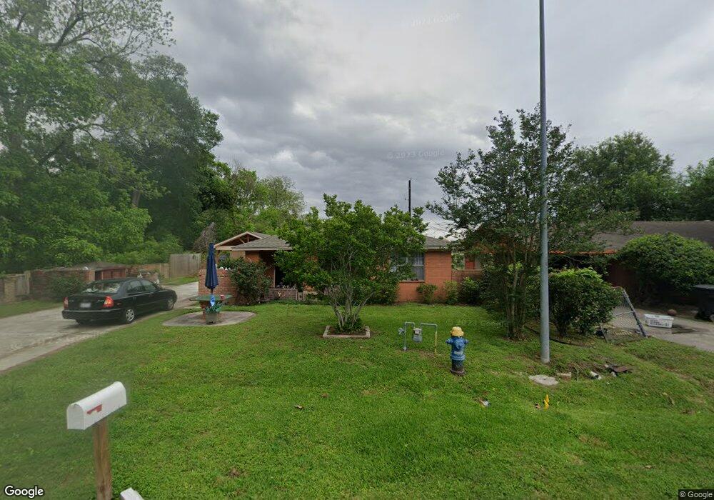 6006 Maxroy St, Houston, TX 77091 - photo 1