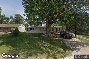930 N Walnut St, Red Cloud, NE 68970