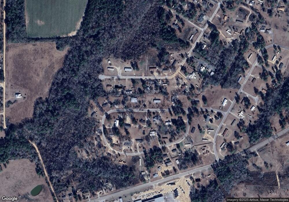 154 Live Oak Cir, Broxton, GA 31519 - photo 1