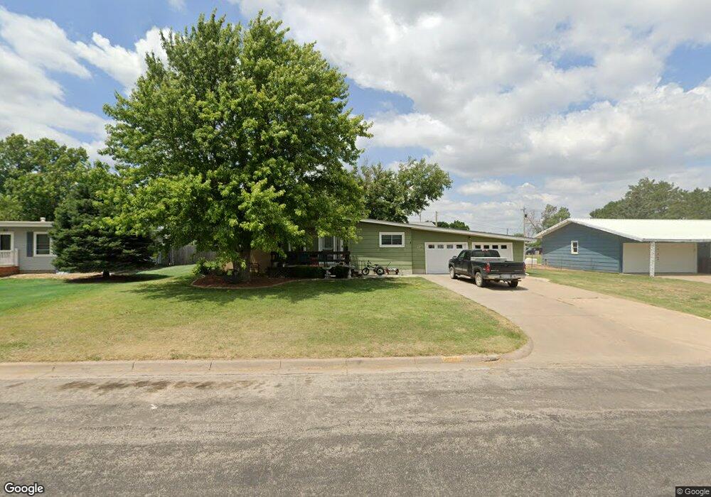 821 N 6th St, Wakeeney, KS 67672 - photo 1
