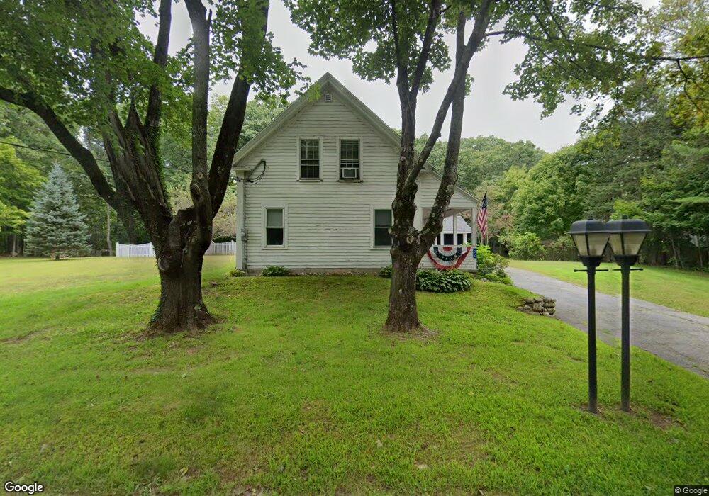 72 Amesbury Rd, Newton, NH 03858 - photo 1