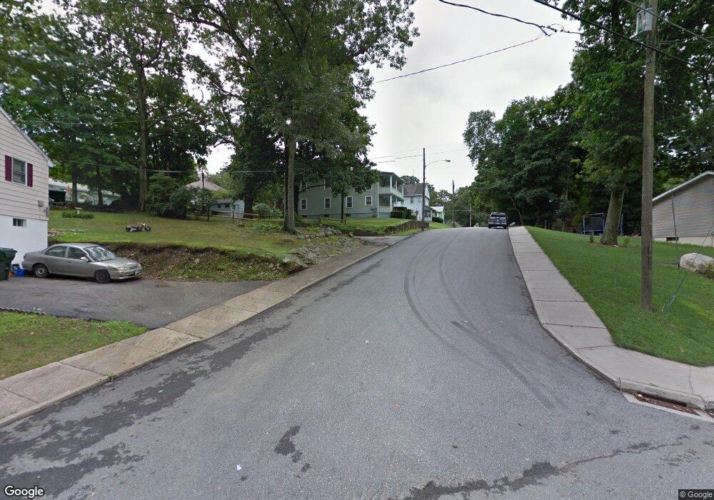 35 Godfrey St, Willimantic, CT 06226 - photo 1