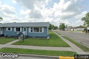 402 1st Ave S, Wishek, ND 58495