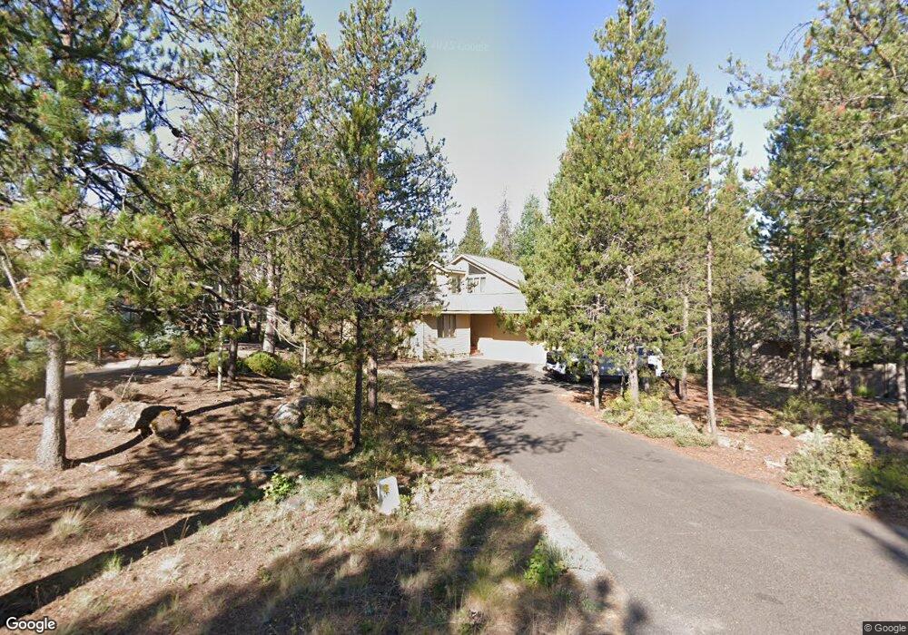 57707 Red Cedar Ln, Bend, OR 97707 - photo 1