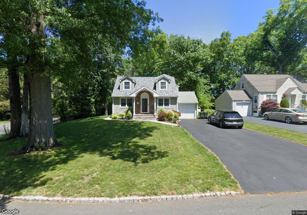 80 Commonwealth Ave, New Providence, NJ 07974 - photo 1