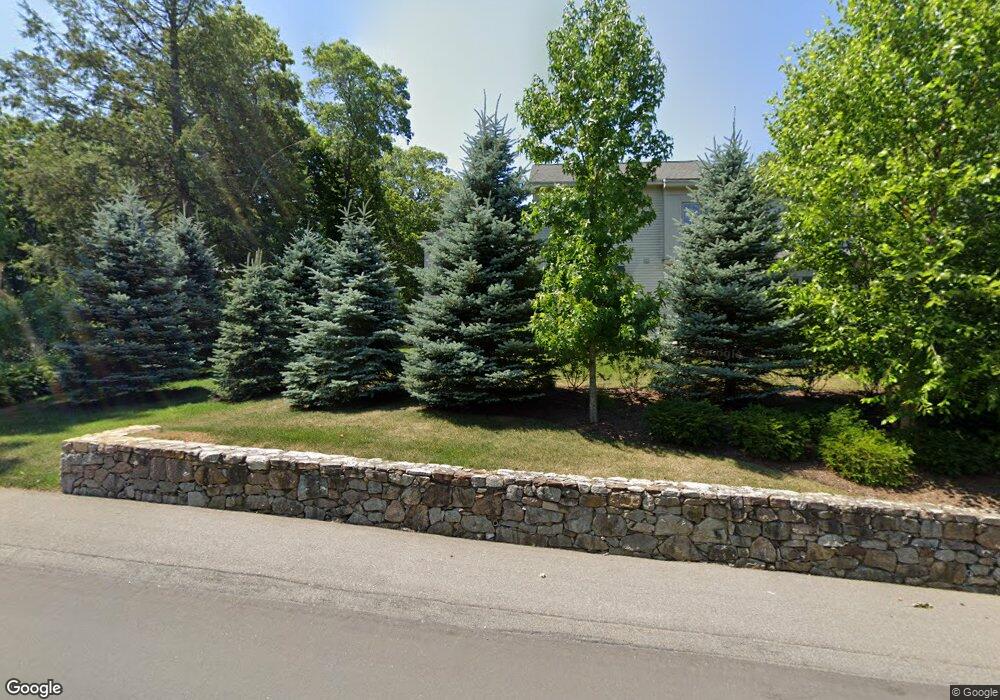 22 Pleasant St unit 2, Wellesley, MA 02482 - photo 1