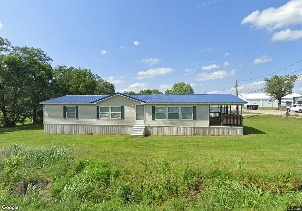 282 S Colcord Ave, Colcord, OK 74338 - photo 1