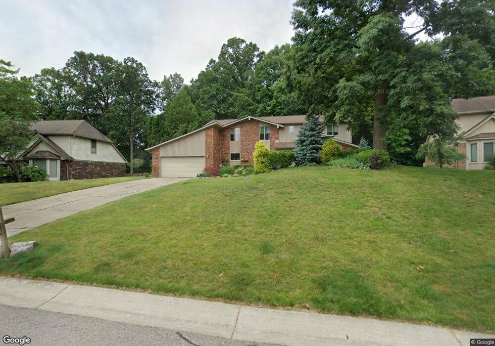 5168 Shenandoah Ct, West Bloomfield, MI 48323 - photo 1