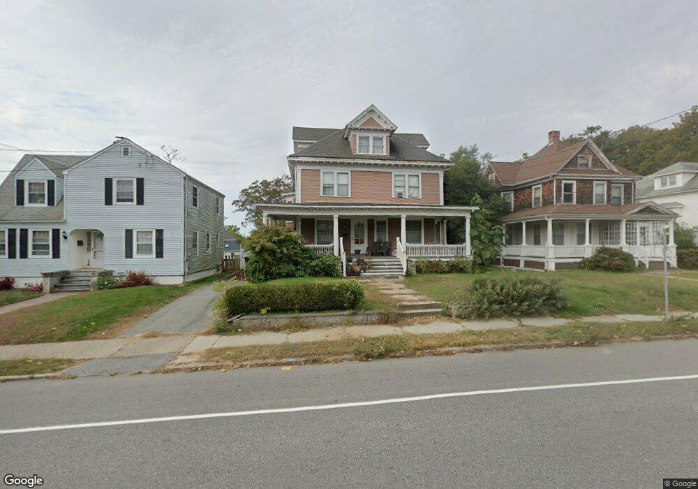 317 Ocean Ave, New London, CT 06320 - photo 1