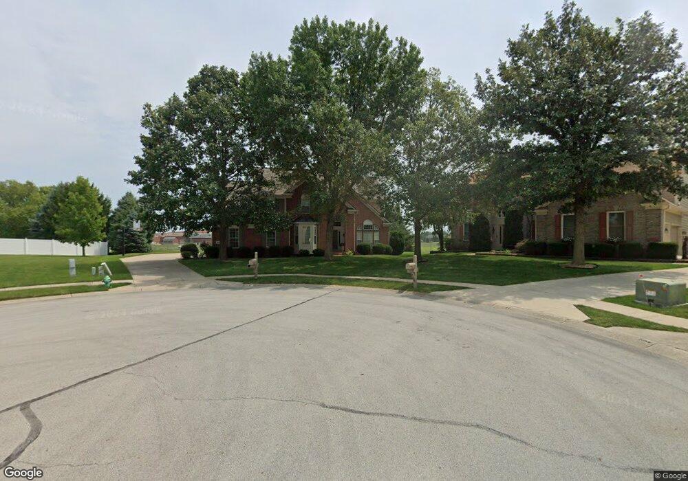 11819 Walker Ln, Fishers, IN 46037 - photo 1