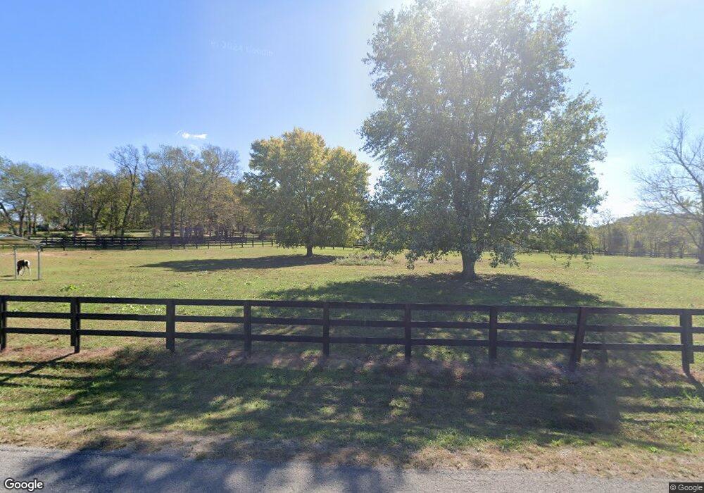 199 Charlie Russell Rd, Shelbyville, TN 37160 - photo 1