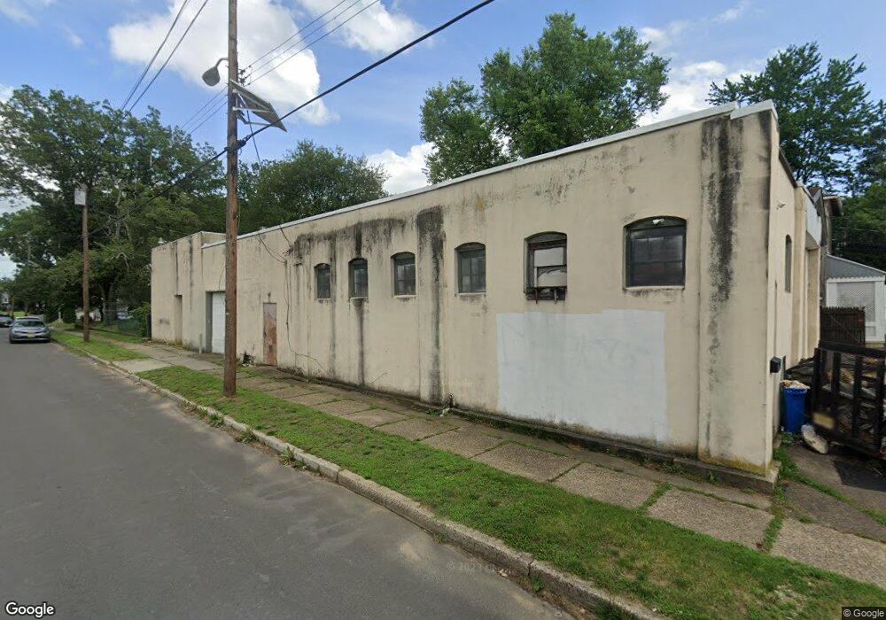 600 Laurel St, Beverly, NJ 08010 - photo 1