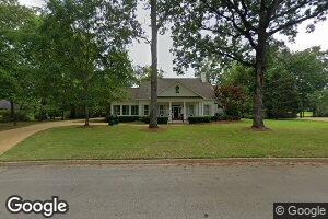 1555 Columbine Dr, Tupelo, MS 38801